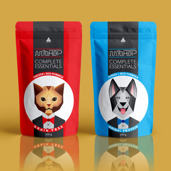 Pet food packaging